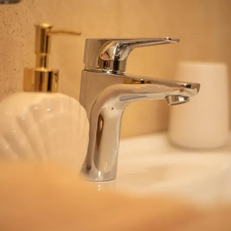 Vazov , One Bedroom Centre Appartement *
